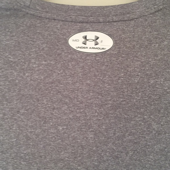 Men’s Under Armour T-shirt - Picture 3 of 4